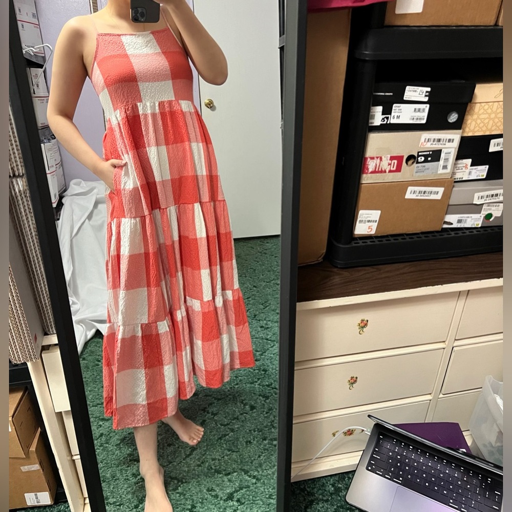 lou & grey checkered tiered dress with pockets